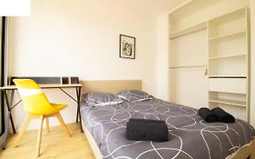 005- Appartement 6 Chambres, Tramway, Parking,Clim